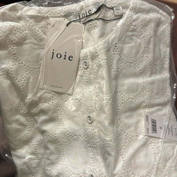 Joie Persephone Embroidered Top in Porcelain/wht - Picture 5 of 5